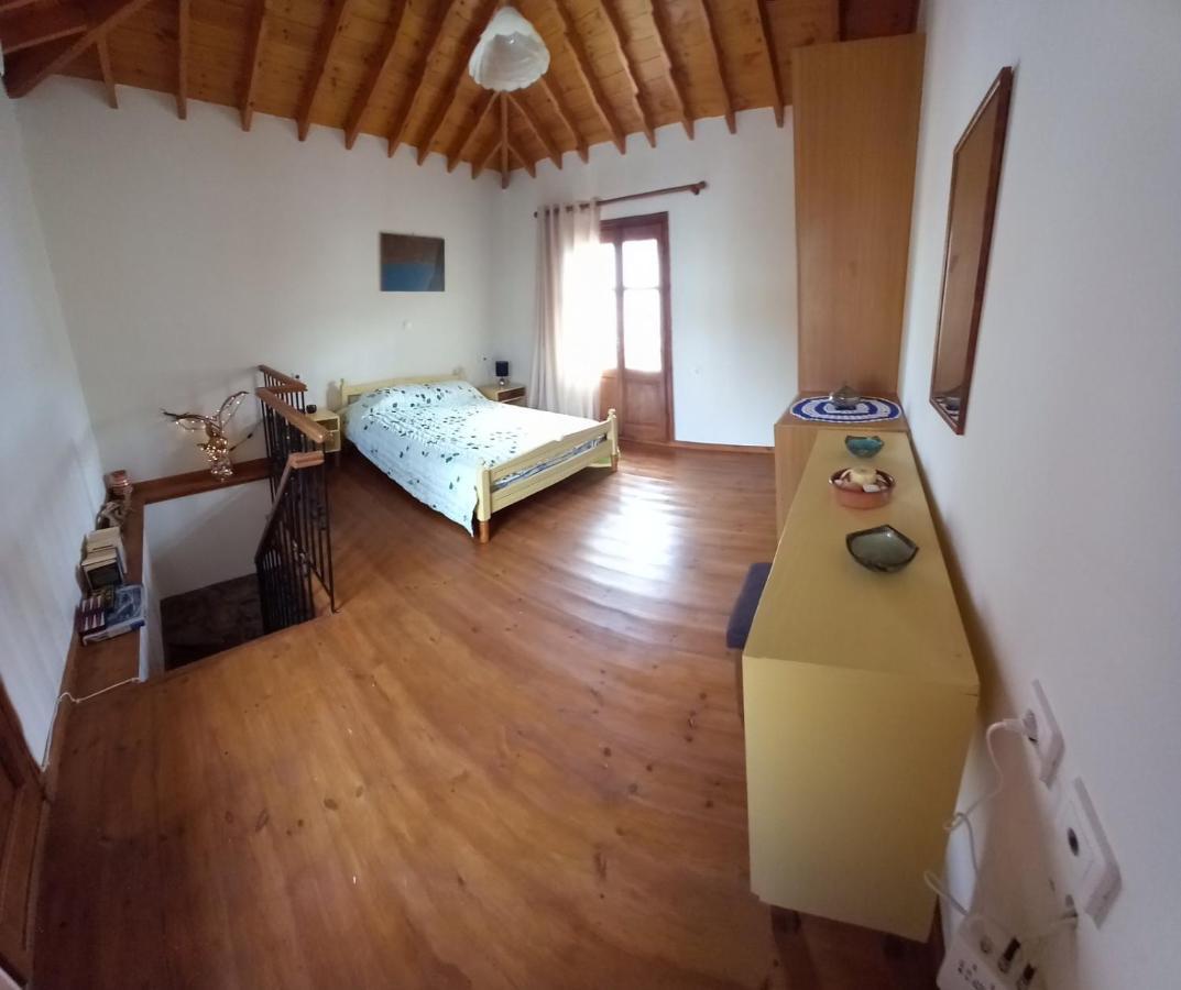 Agapis Apartments Петра Екстериор снимка